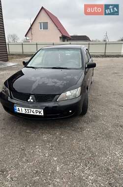 Седан Mitsubishi Lancer 2005 в Обухові