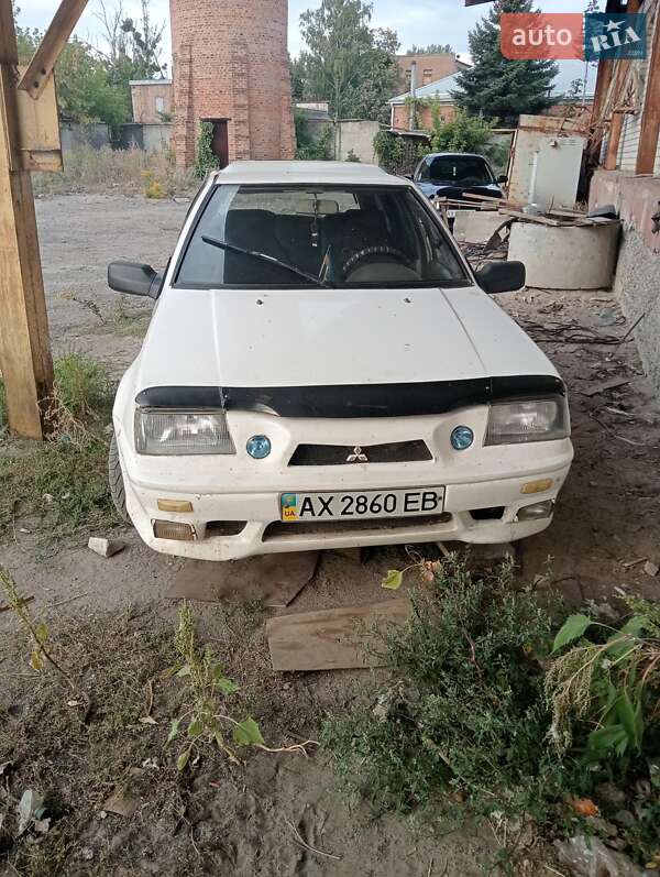 Mitsubishi Lancer 1988