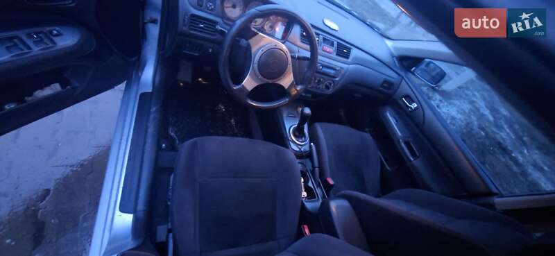 Универсал Mitsubishi Lancer 2004 в Конотопе