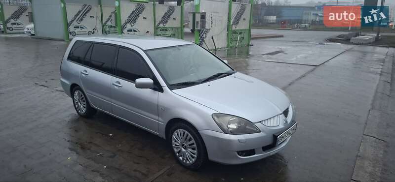 Mitsubishi Lancer 2004