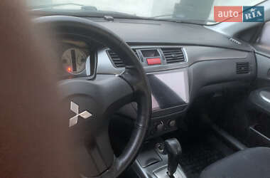 Седан Mitsubishi Lancer 2006 в 
