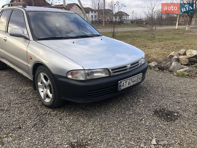 Универсал Mitsubishi Lancer 2000 в Галиче