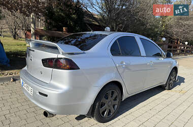 Седан Mitsubishi Lancer 2012 в Мукачевому