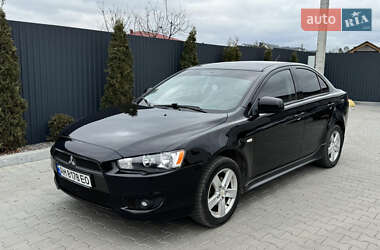 Седан Mitsubishi Lancer 2009 в Виннице