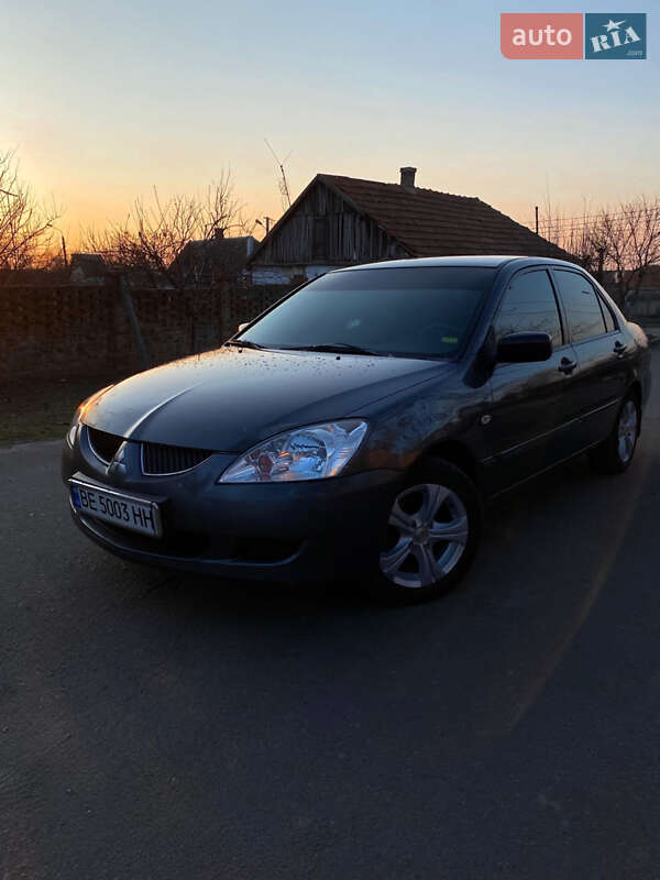 Mitsubishi Lancer 2004