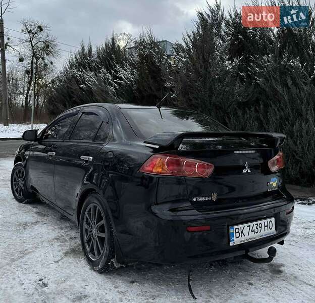 Седан Mitsubishi Lancer 2009 в Рівному