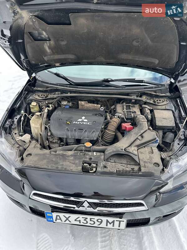 Седан Mitsubishi Lancer 2007 в Изюме