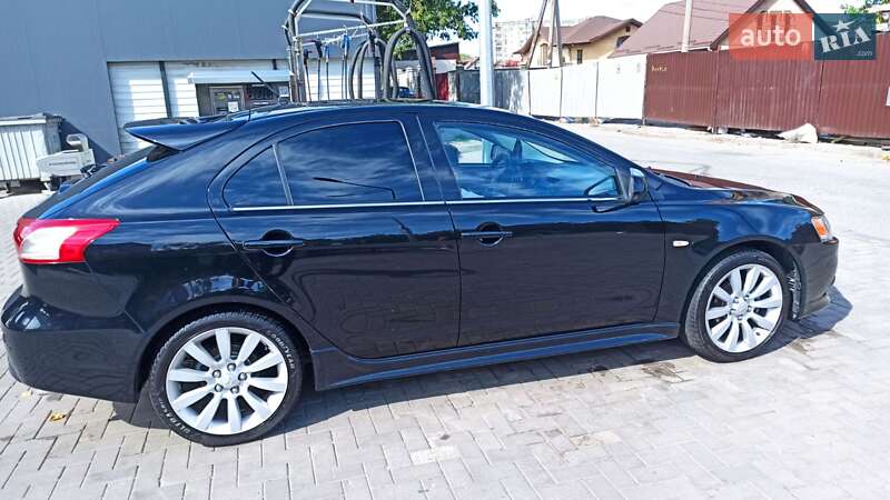 Хэтчбек Mitsubishi Lancer 2009 в Кривом Роге