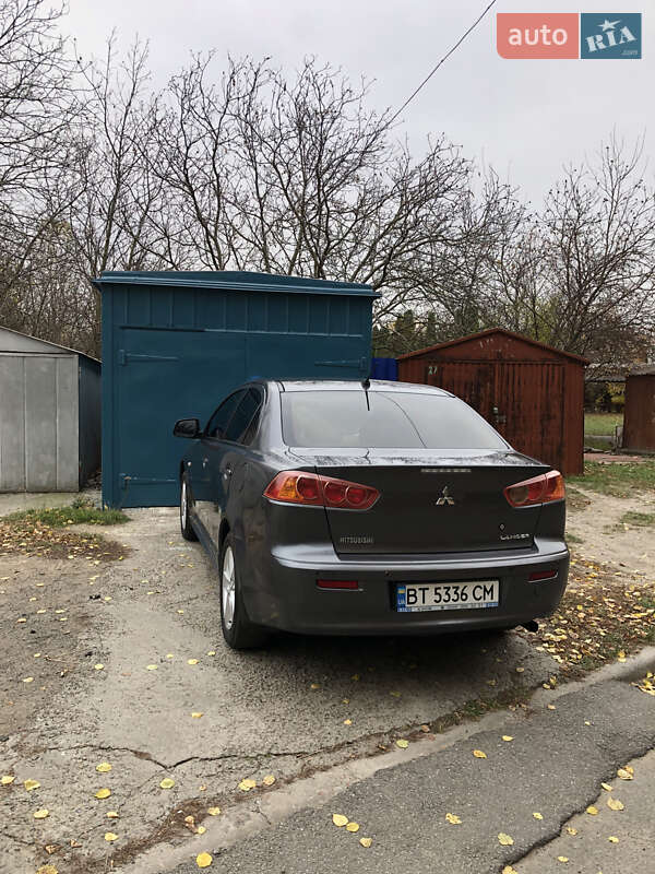 Седан Mitsubishi Lancer 2008 в Вишневом