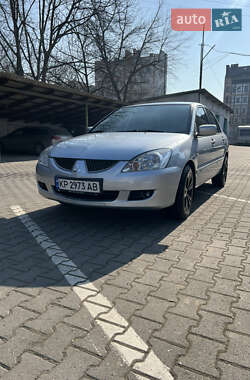 Седан Mitsubishi Lancer 2005 в Чернівцях