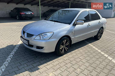 Седан Mitsubishi Lancer 2005 в Чернівцях