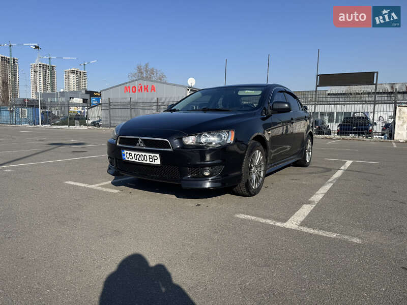 Mitsubishi Lancer 2012