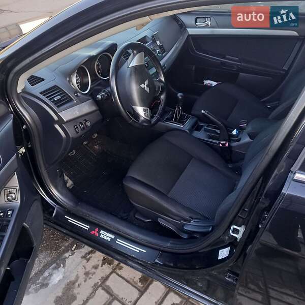 Седан Mitsubishi Lancer 2010 в Кременчуге