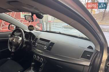 Седан Mitsubishi Lancer 2009 в Львові