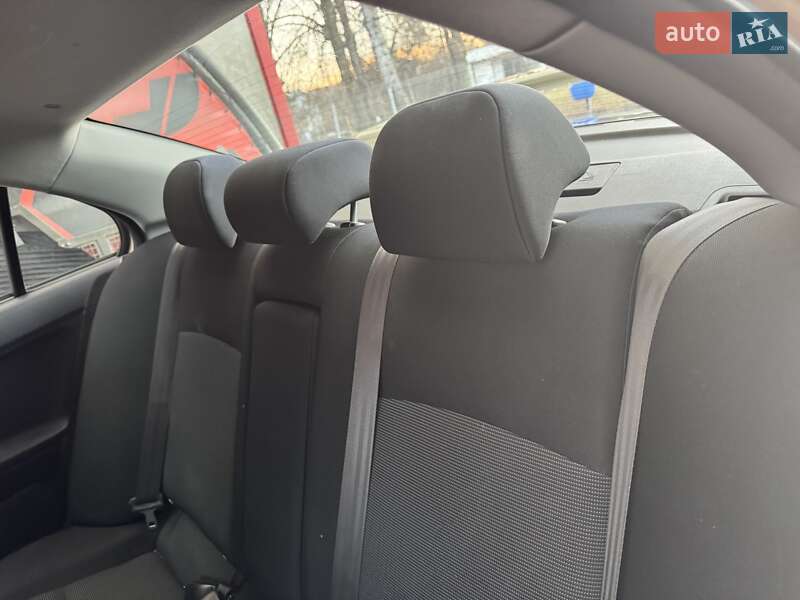 Седан Mitsubishi Lancer 2009 в Львові