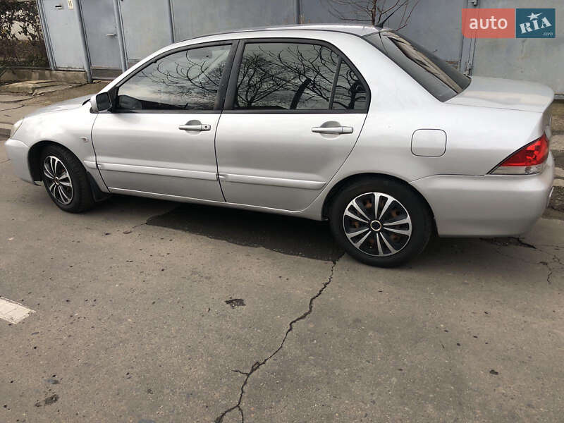 Седан Mitsubishi Lancer 2007 в Ізмаїлі