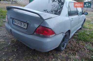 Седан Mitsubishi Lancer 2004 в Кам'янському