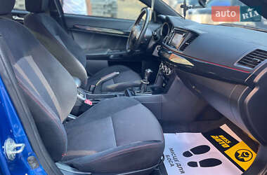 Седан Mitsubishi Lancer 2017 в 