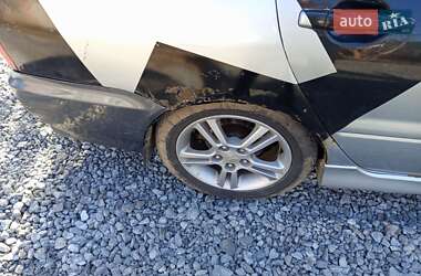 Универсал Mitsubishi Lancer 2004 в 
