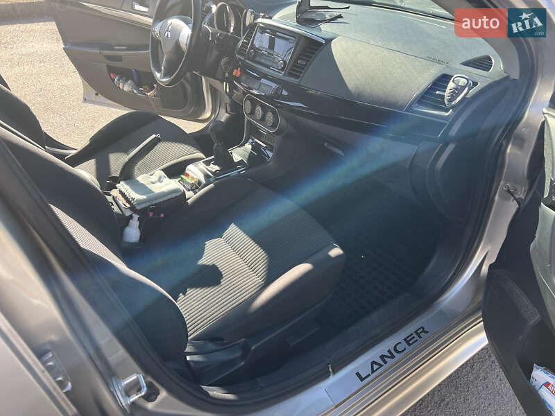 Седан Mitsubishi Lancer 2014 в Луцьку