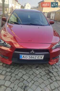 Седан Mitsubishi Lancer 2009 в Хусте