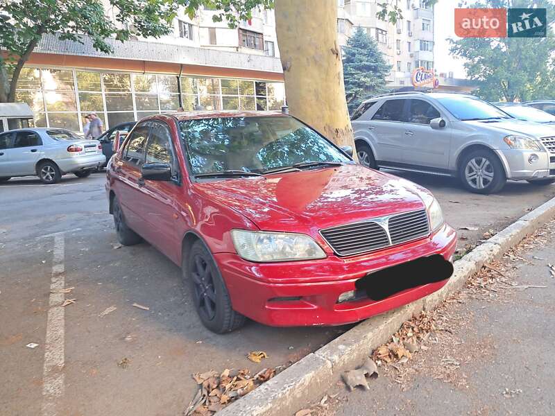 Седан Mitsubishi Lancer 2002 в 