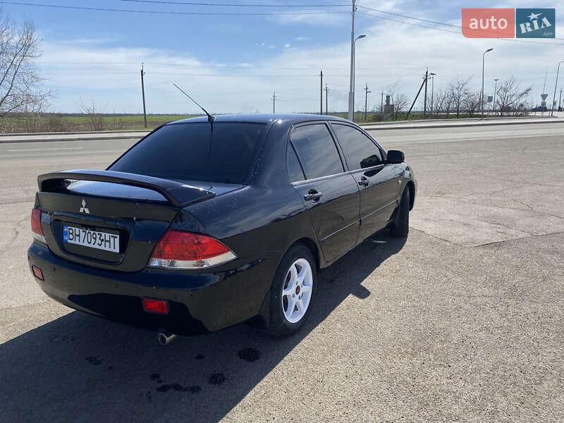 Седан Mitsubishi Lancer 2006 в Измаиле