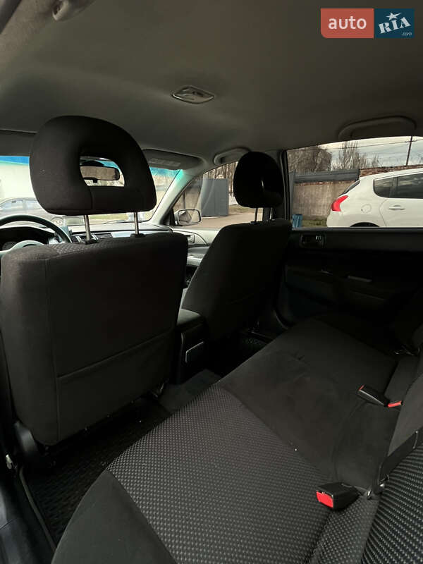 Седан Mitsubishi Lancer 2006 в Кривому Розі