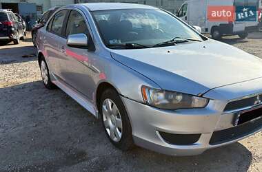 Седан Mitsubishi Lancer 2010 в Киеве