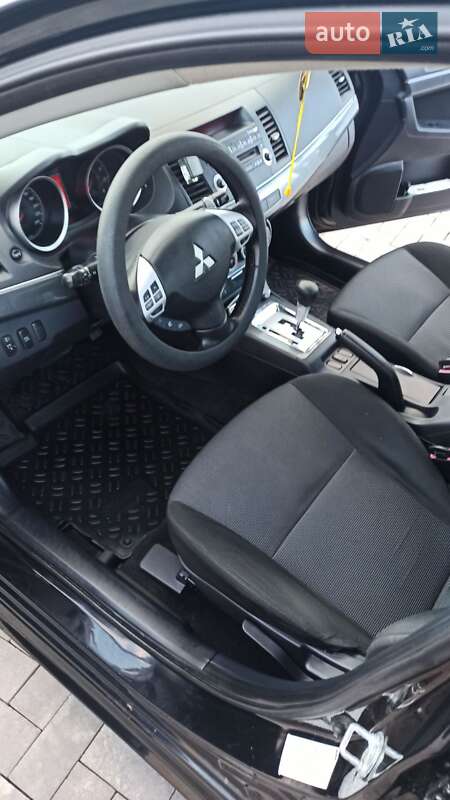 Хэтчбек Mitsubishi Lancer 2009 в Кривом Роге