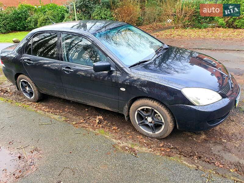 Седан Mitsubishi Lancer 2011 в Одессе