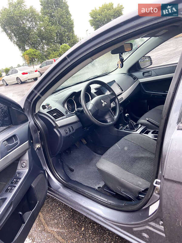 Седан Mitsubishi Lancer 2008 в Черкассах