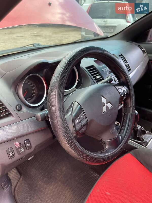 Седан Mitsubishi Lancer 2008 в Ужгороде
