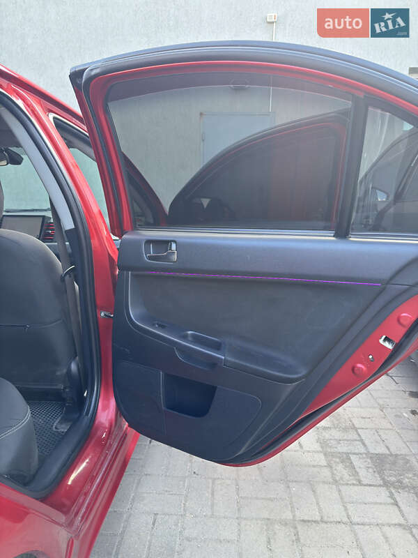 Седан Mitsubishi Lancer 2007 в Павлограде