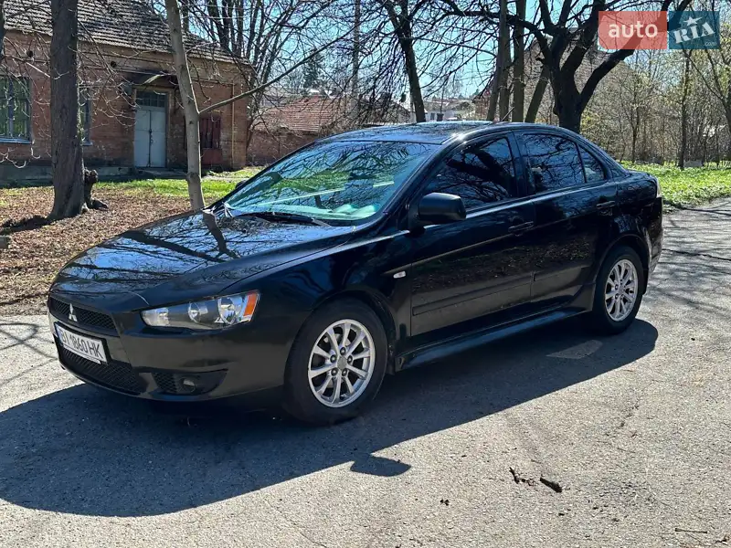 Mitsubishi Lancer