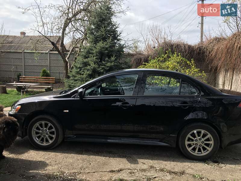 Седан Mitsubishi Lancer 2012 в Запоріжжі