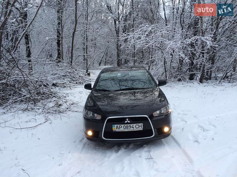 Седан Mitsubishi Lancer 2012 в Запоріжжі