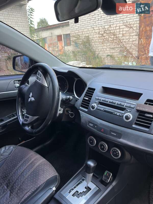 Седан Mitsubishi Lancer 2008 в Чернігові