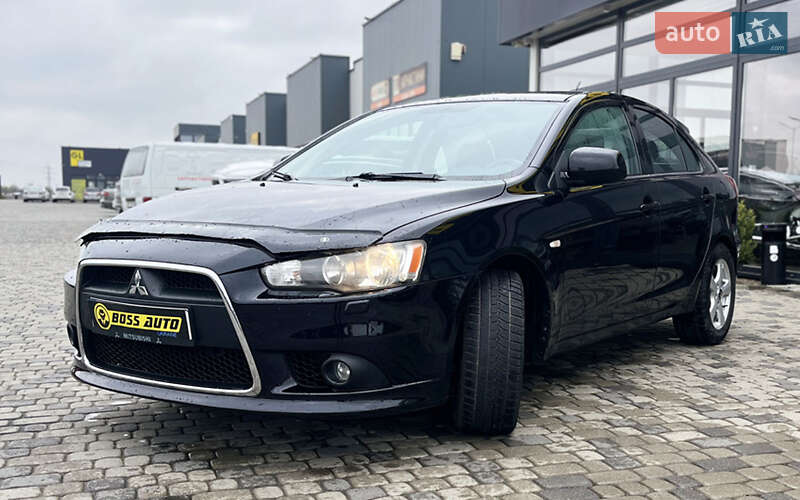 Хетчбек Mitsubishi Lancer 2009 в Мукачевому