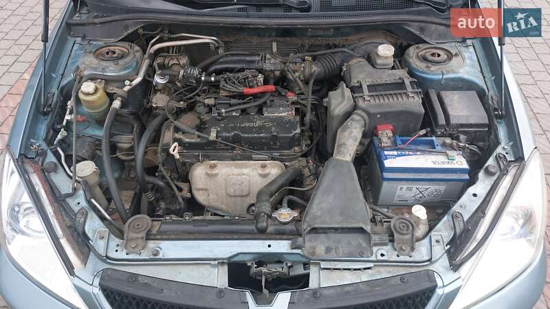 Седан Mitsubishi Lancer 2007 в Днепре