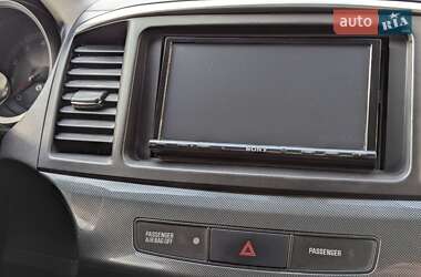 Хэтчбек Mitsubishi Lancer 2009 в 
