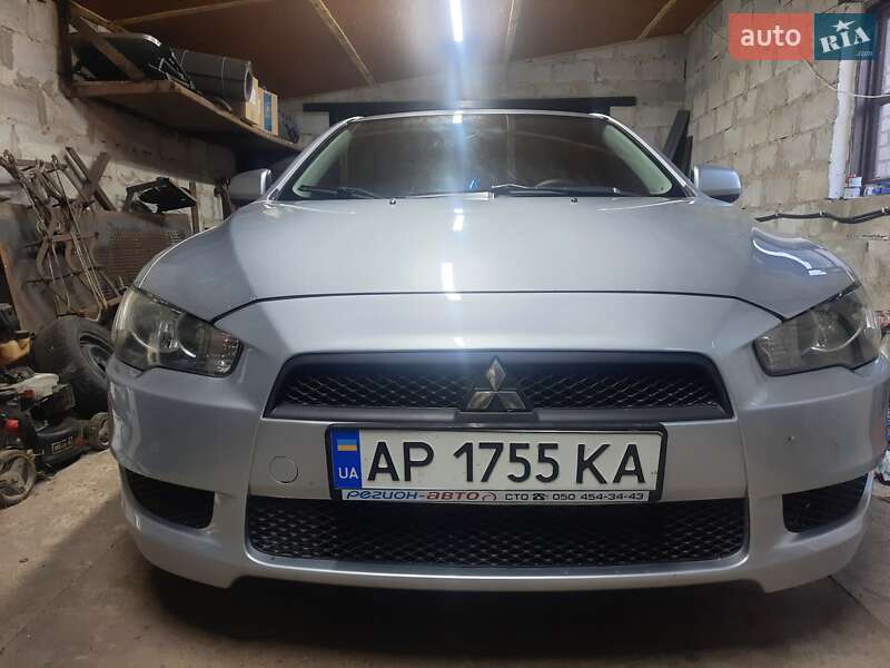Седан Mitsubishi Lancer 2007 в Вольнянске