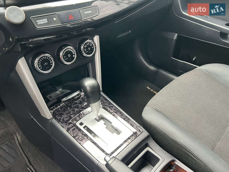 Седан Mitsubishi Lancer 2016 в Києві