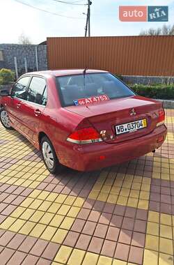 Седан Mitsubishi Lancer 2004 в 