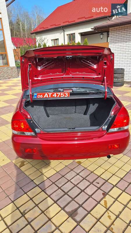 Седан Mitsubishi Lancer 2004 в Житомире
