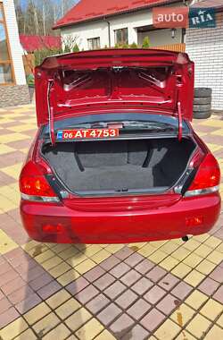 Седан Mitsubishi Lancer 2004 в 
