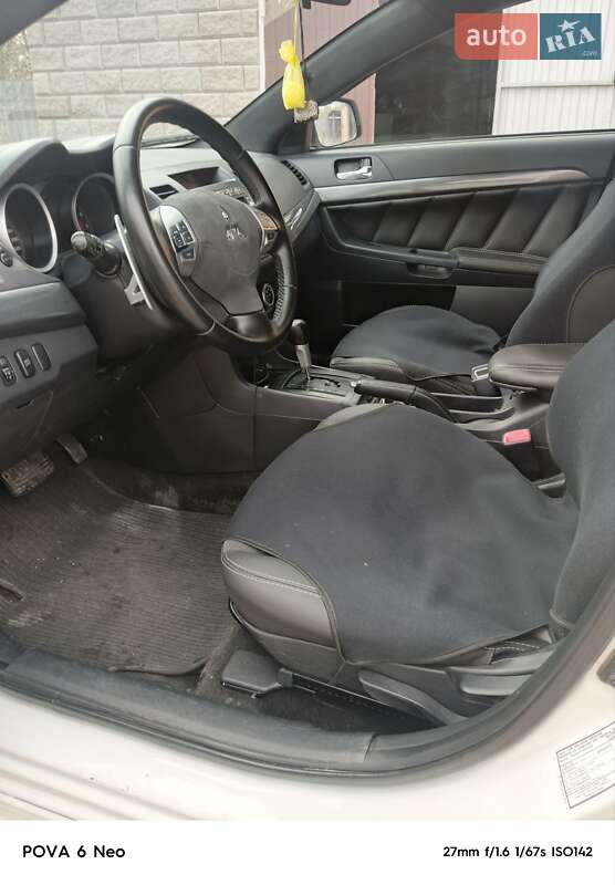 Седан Mitsubishi Lancer 2008 в Прилуках