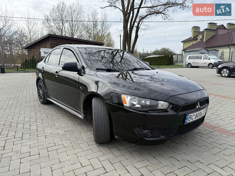 Mitsubishi Lancer 2010