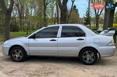 Седан Mitsubishi Lancer 2004 в 