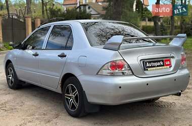 Седан Mitsubishi Lancer 2004 в 